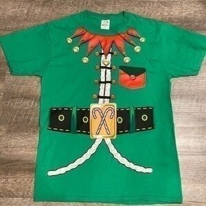 Dec 25th Green elf graphic novelty holiday Christmas T-shirt medium